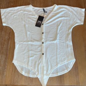 Iwollence shirt. White. Size S. NWT.